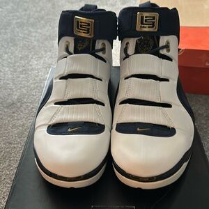 OG Zoom Lebron 4